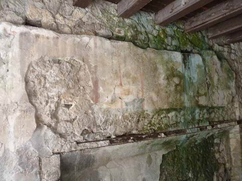 Ins. V, 20. May 2010. East wall above bed-recess.